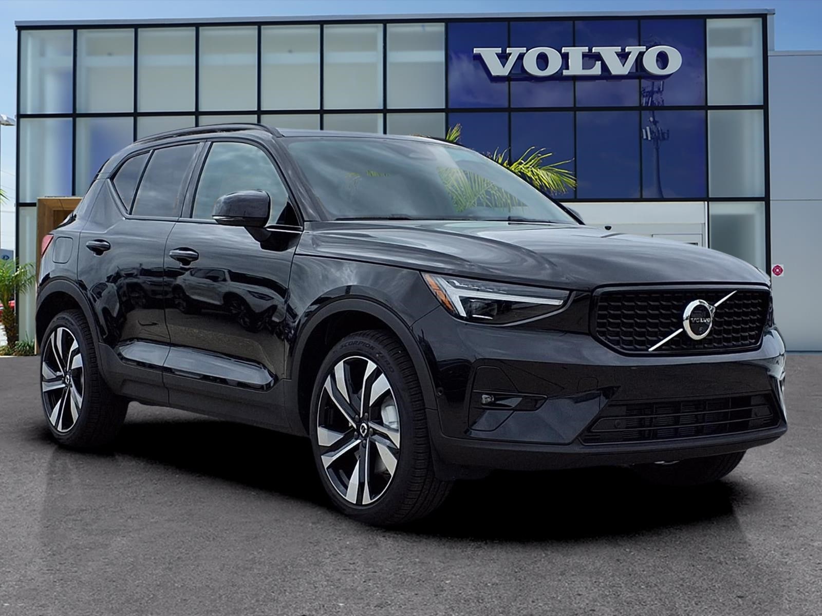 2026 Volvo XC40