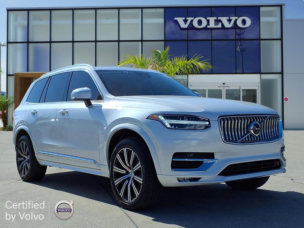 2024 Volvo XC90 Core's photo
