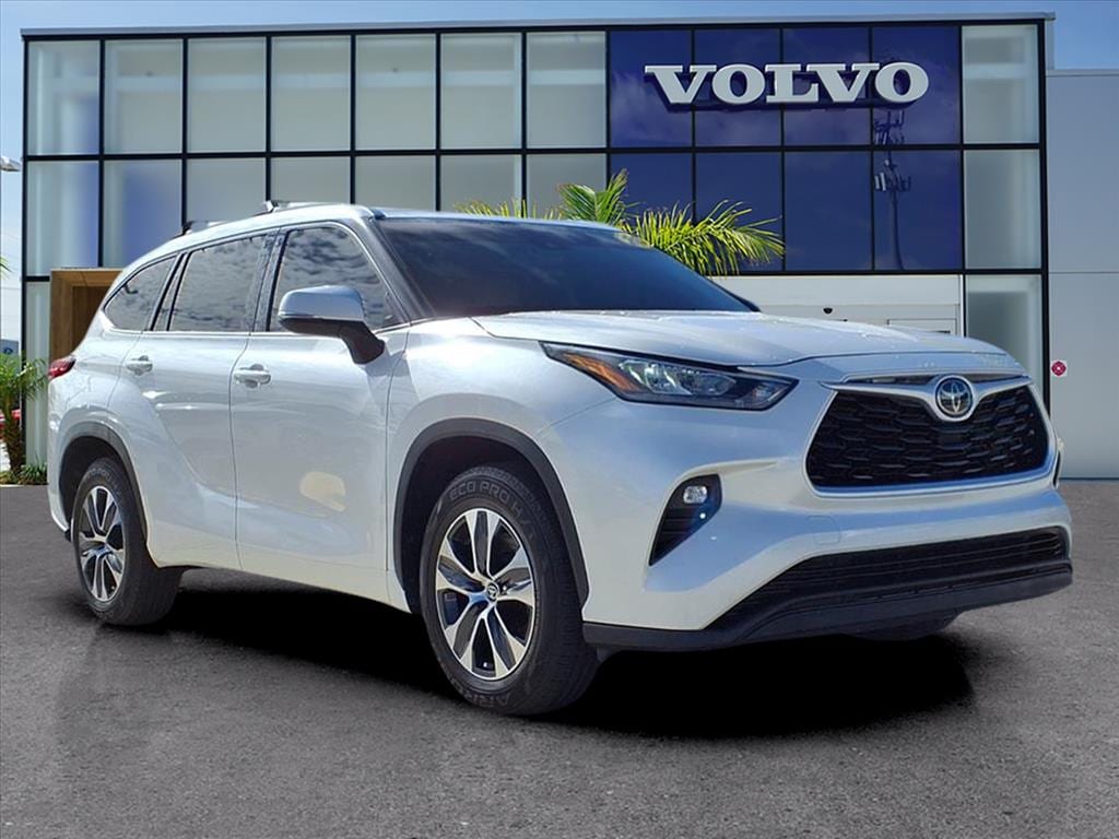 2020 Toyota Highlander XLE