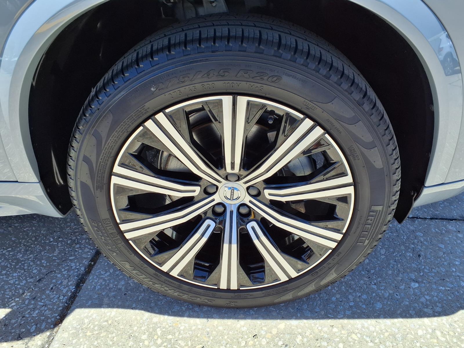 2024 Volvo XC90 Plus - Photo 9