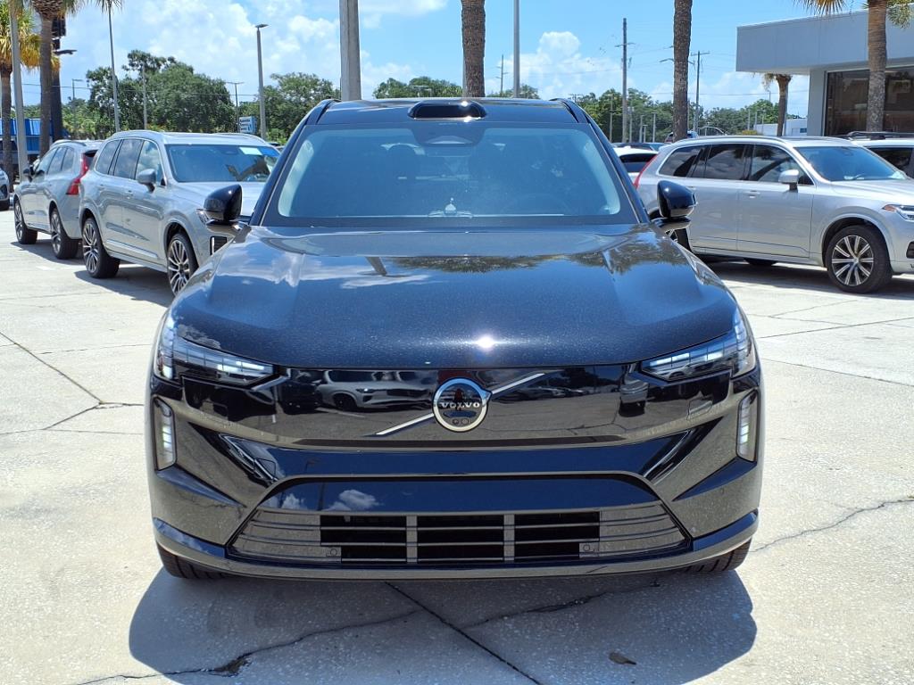 2025 Volvo EX90 Twin Motor Ultra photo 2