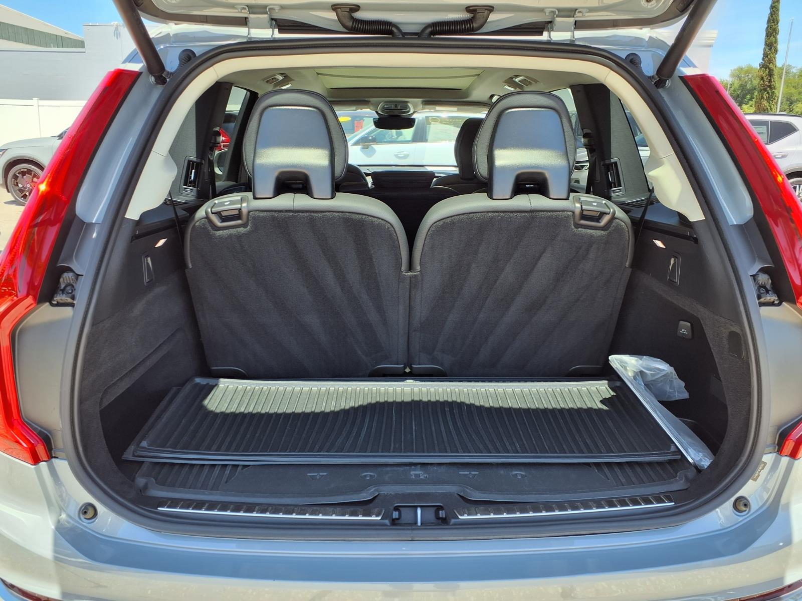 2024 Volvo XC90 Plus - Photo 18
