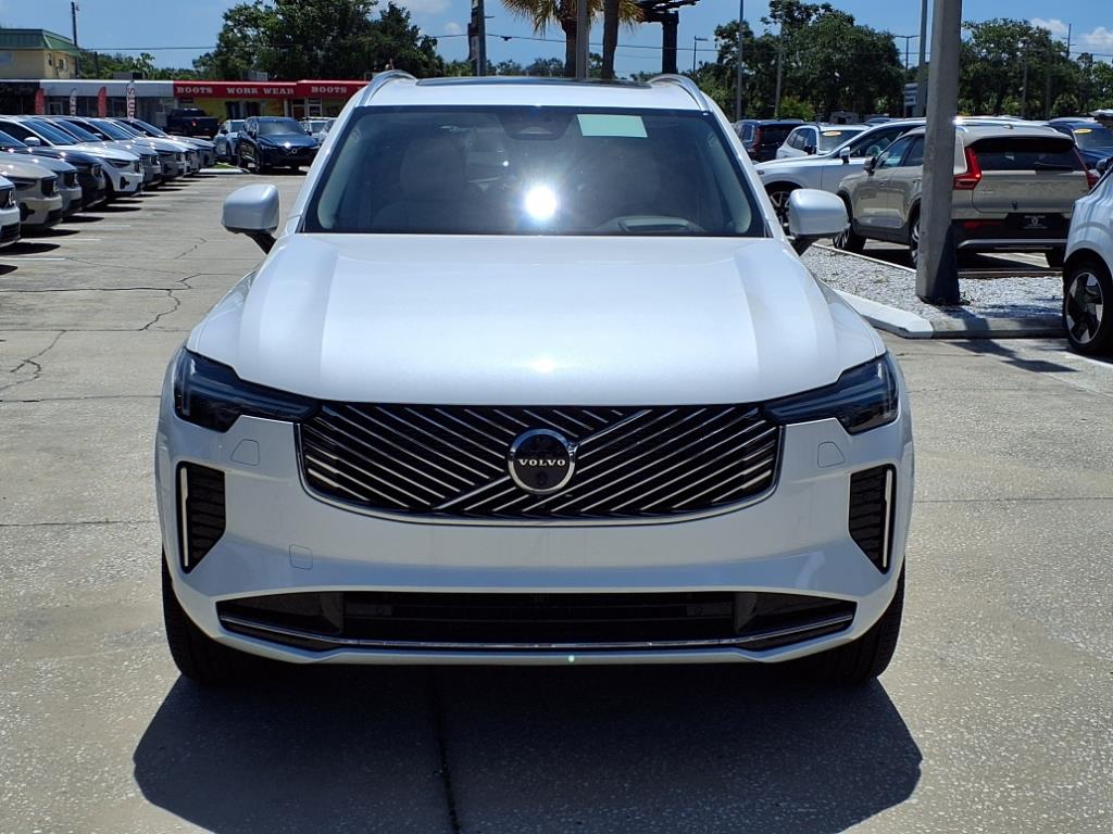 2026 Volvo XC90 photo 2