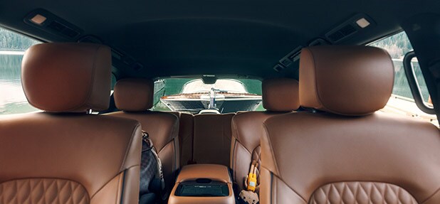 Infiniti QX80 Interior Picture