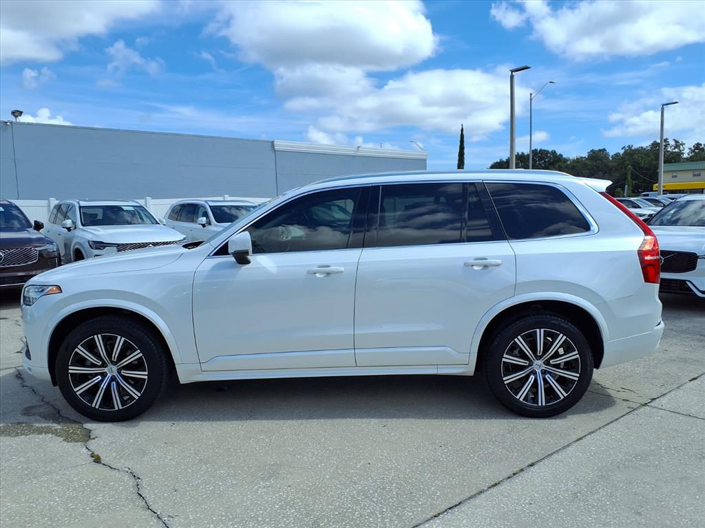 2023 Volvo XC90 Core photo 4