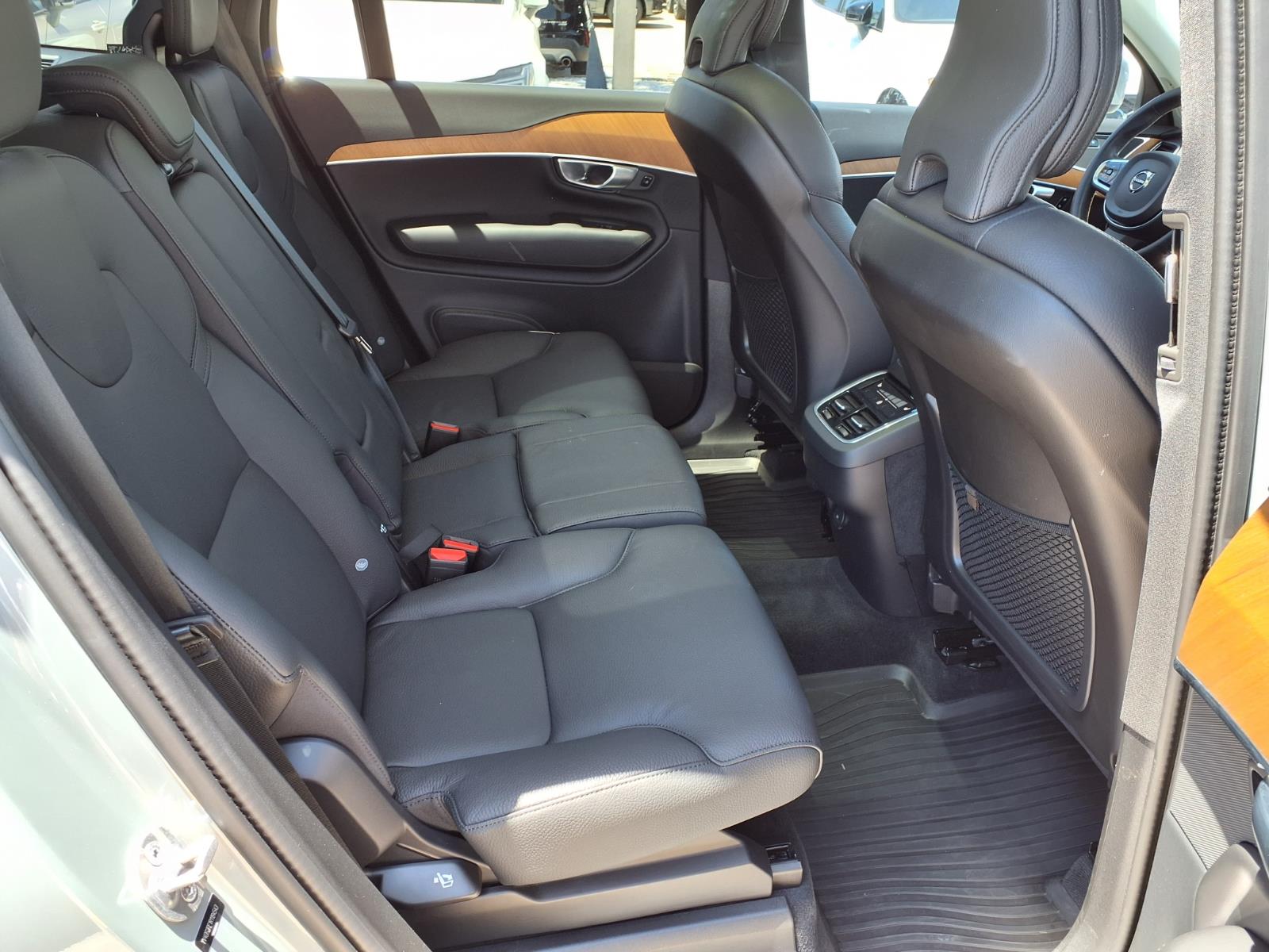 2024 Volvo XC90 Plus - Photo 15