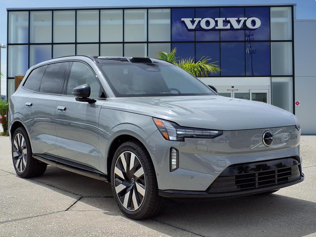 2025 Volvo EX90 Ultra's photo