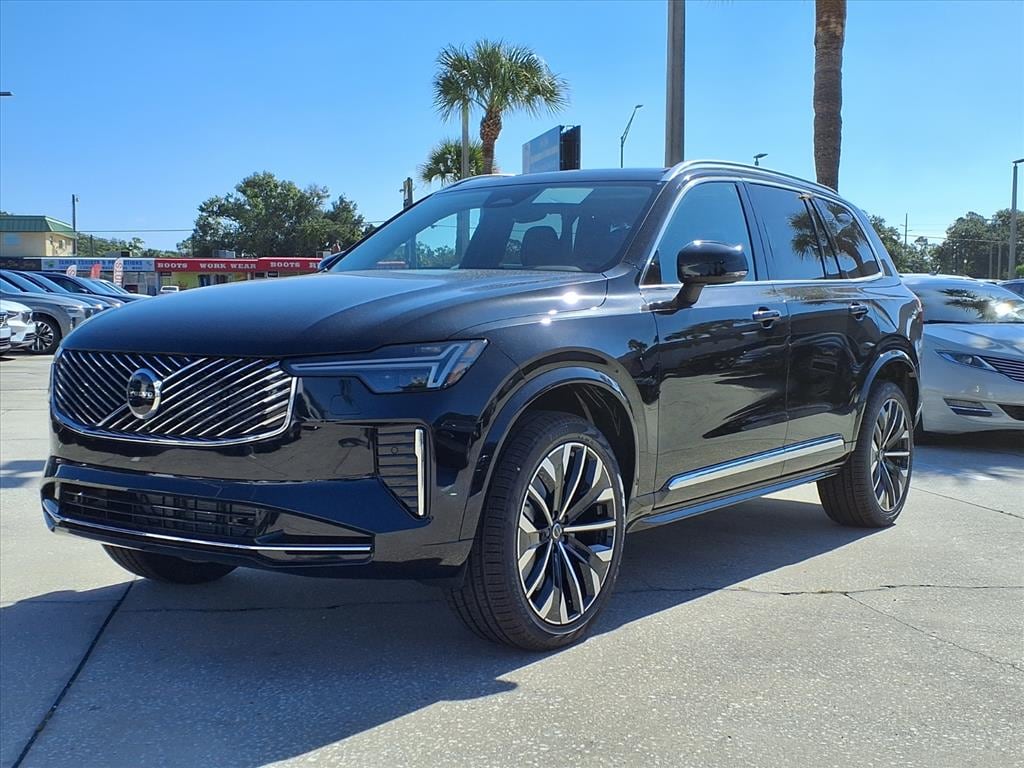 New 2026 Volvo XC90 B5 Core SUV