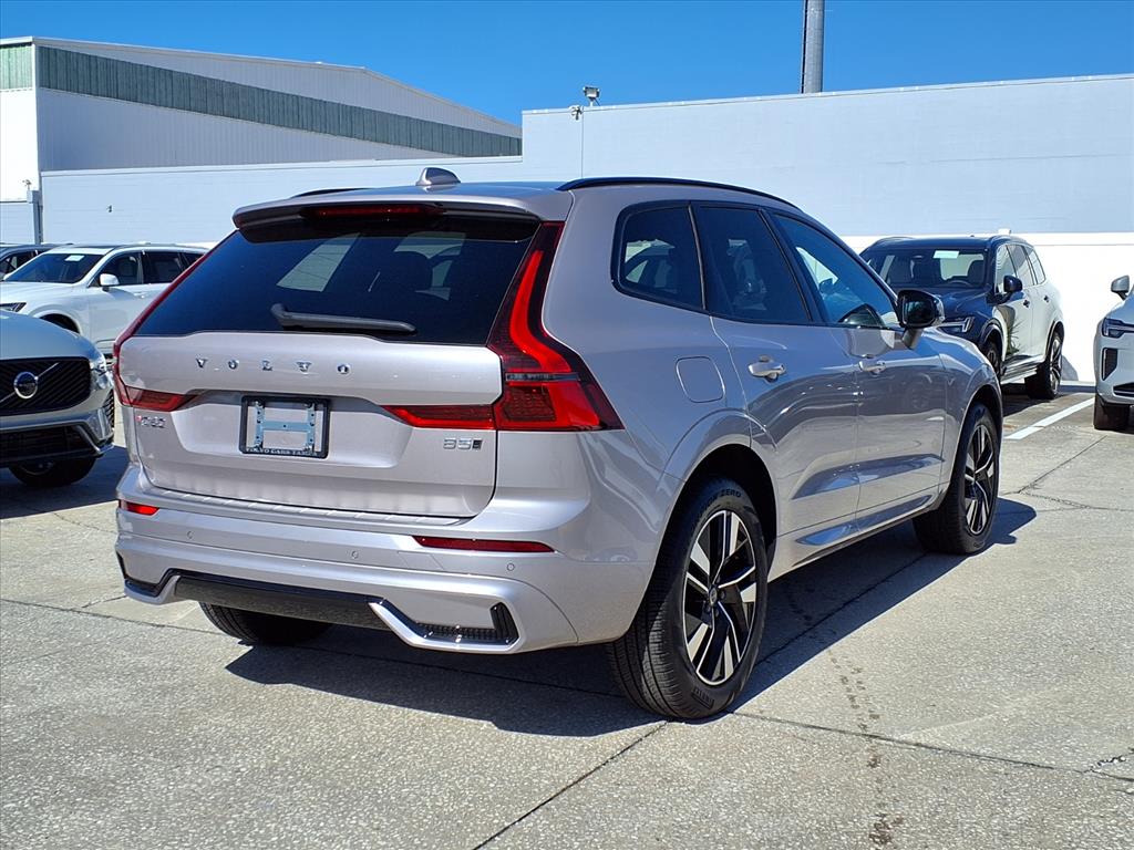 2026 Volvo XC60 Core - Photo 7