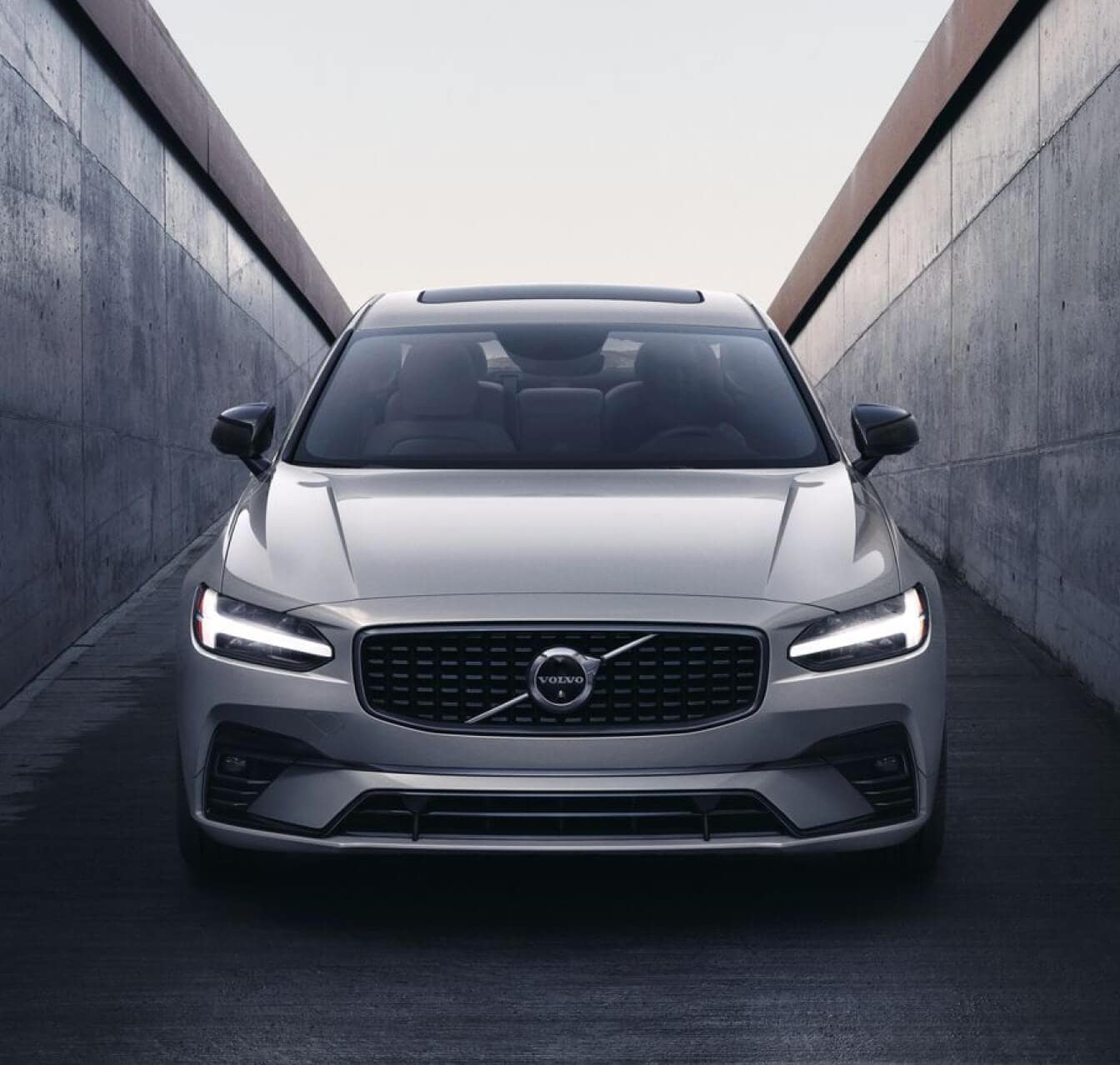 Explore Your 2025 Volvo S90 Accessories and Options
