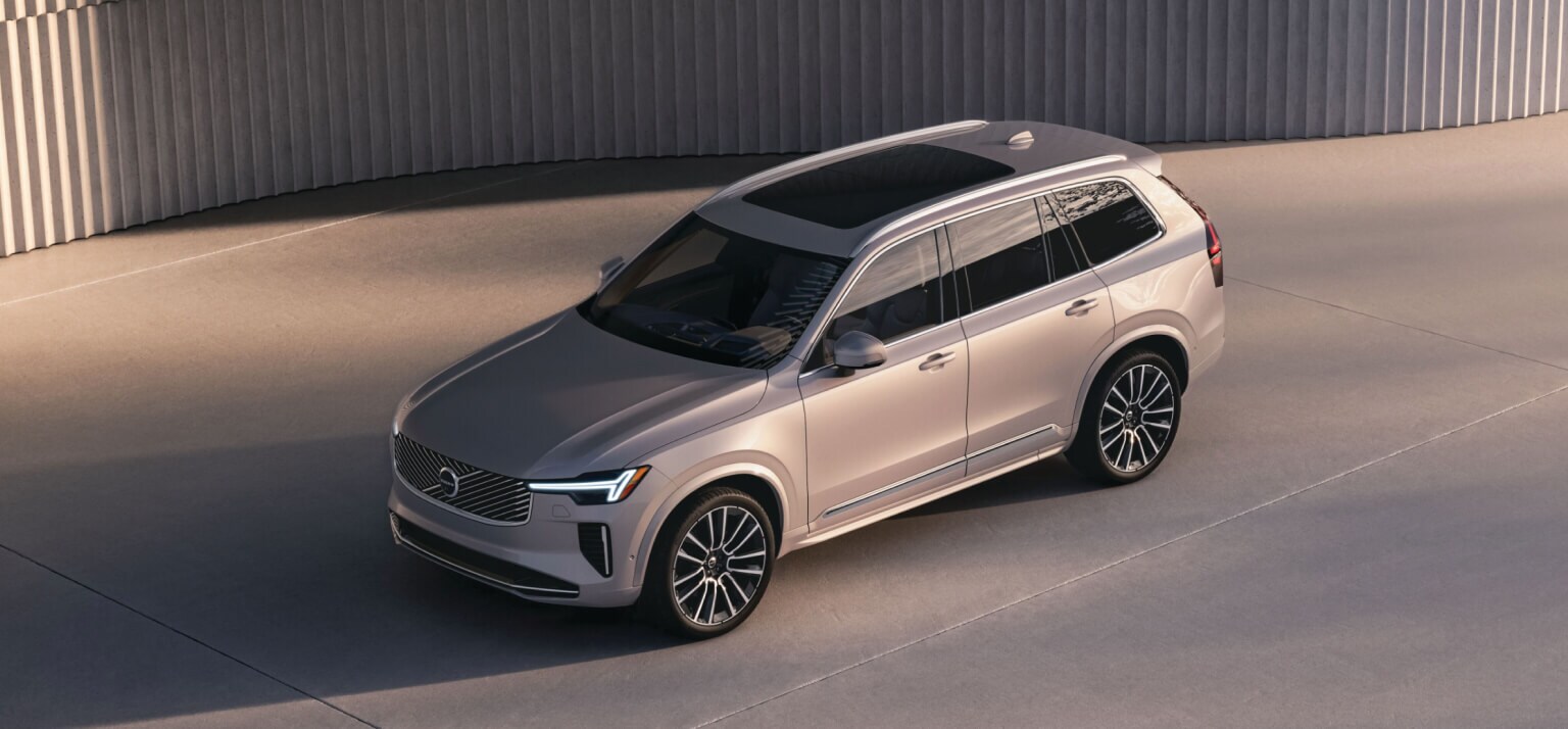 Volvo XC90 3rd row seating