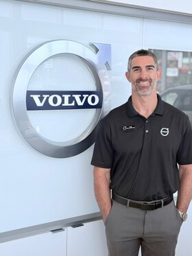 Staff member Paul Langford from ID_c280a2e6faee