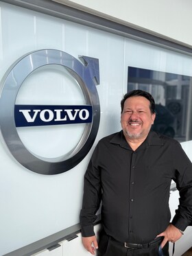 Staff member David Wolfe from ID_b3d6b84745f1