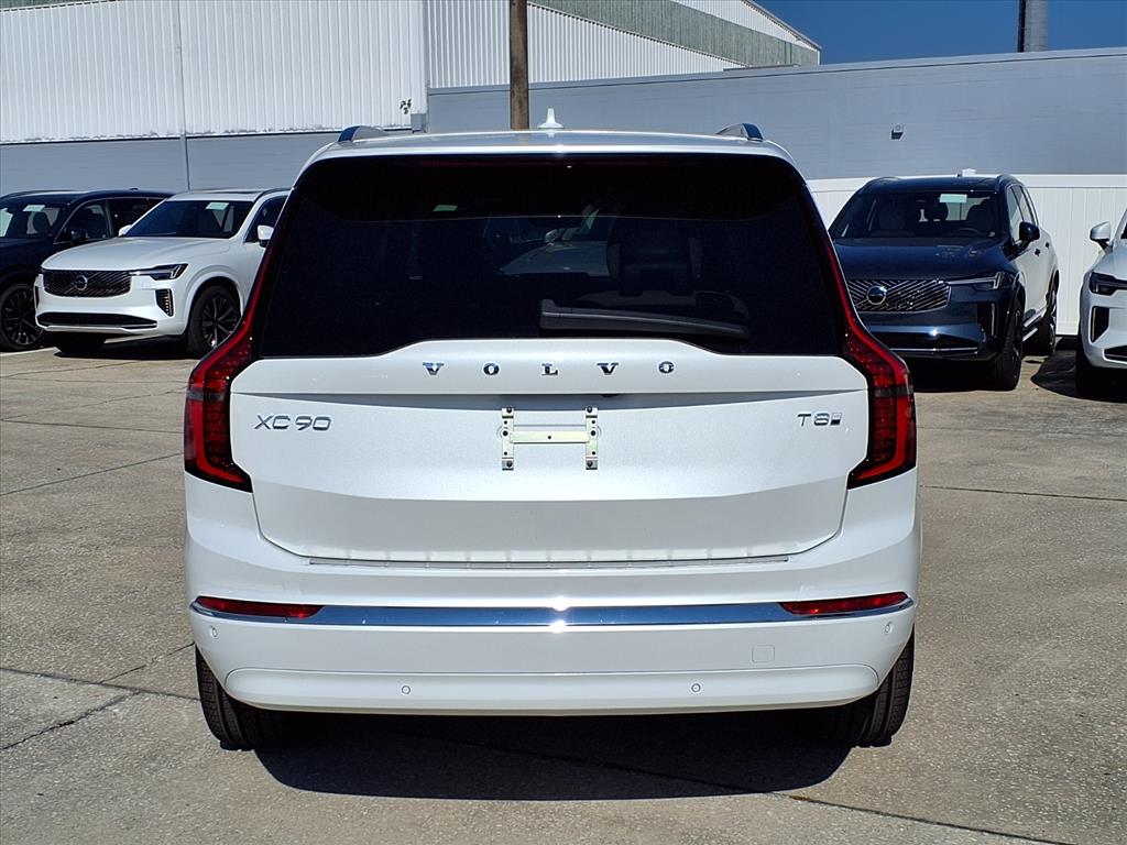2026 Volvo XC90 Plus - Photo 6