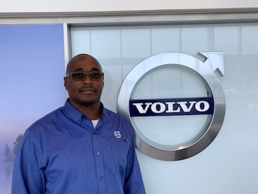 Staff member Derrick Smith from ID_c280a2e6faee