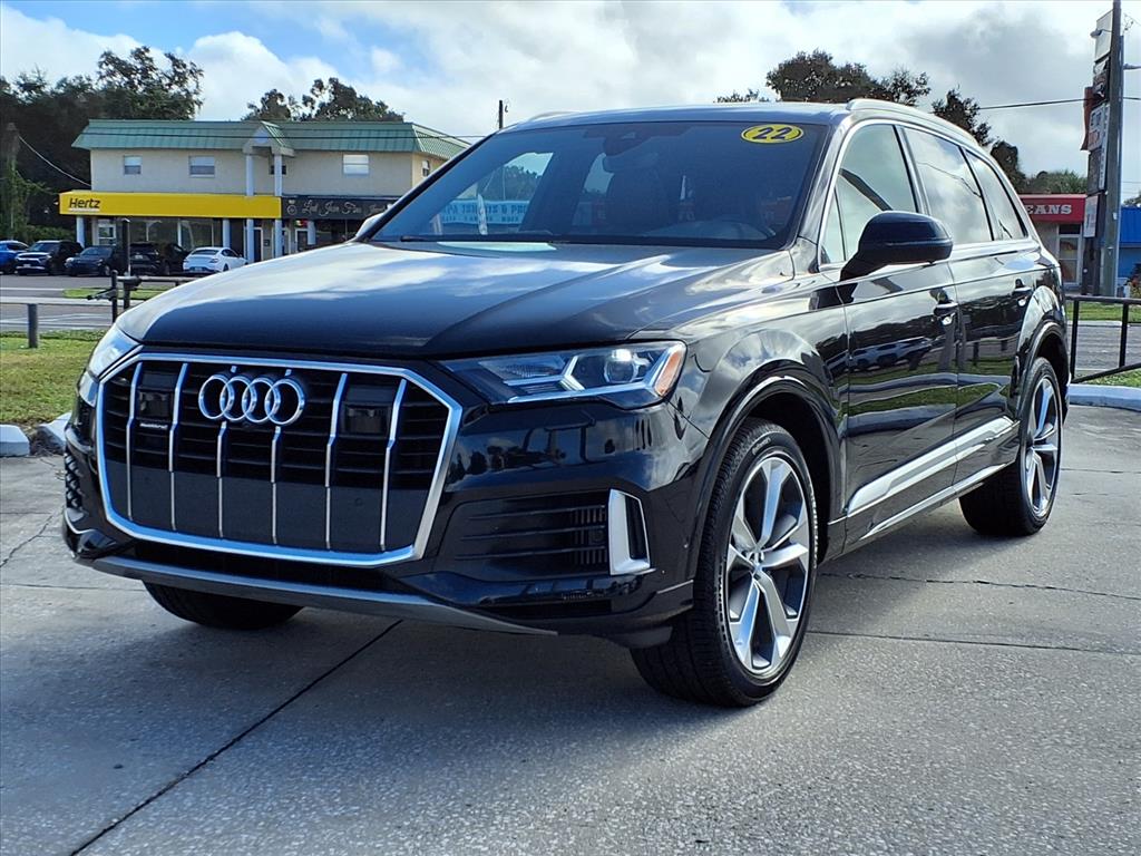 2022 Audi Q7 Premium Plus 55 photo 2