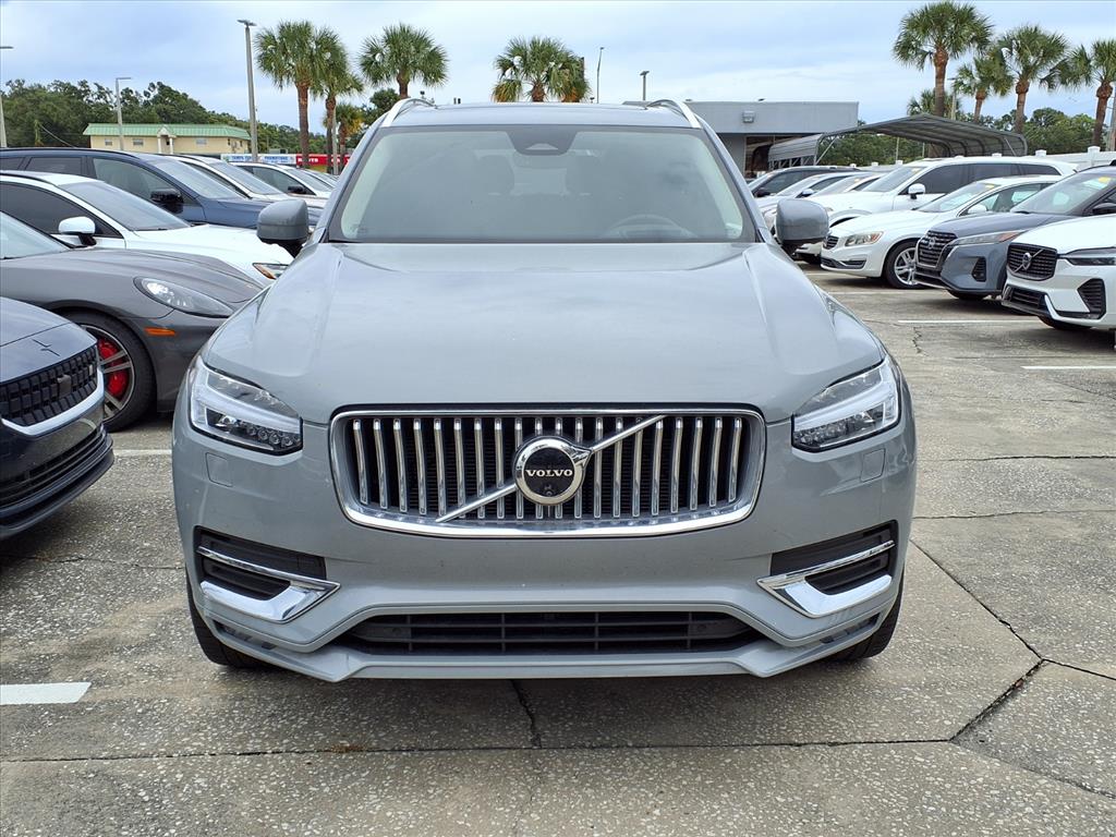 2024 Volvo XC90 Ultimate photo 2