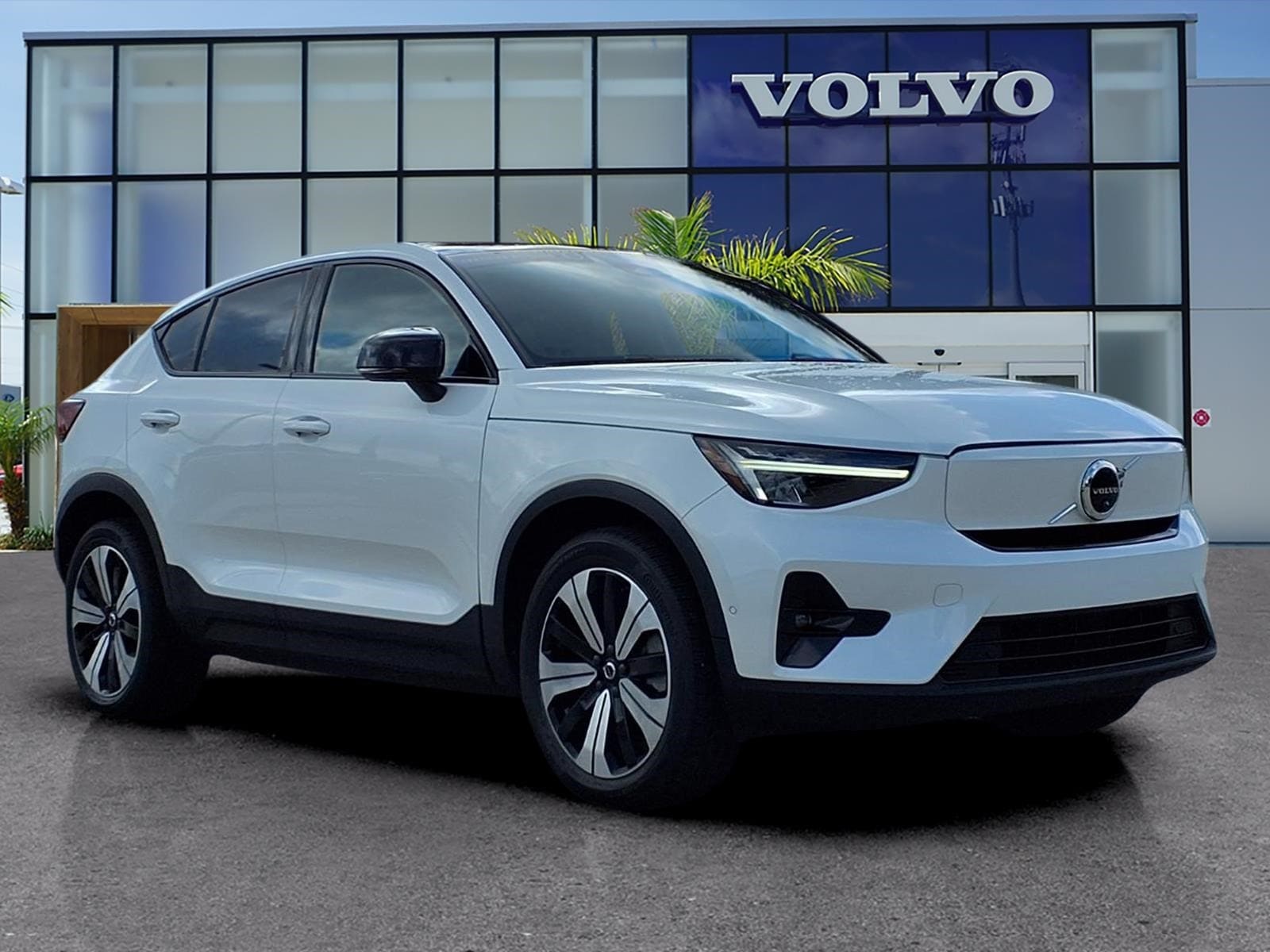 2023 Volvo C40 Recharge Pure Electric