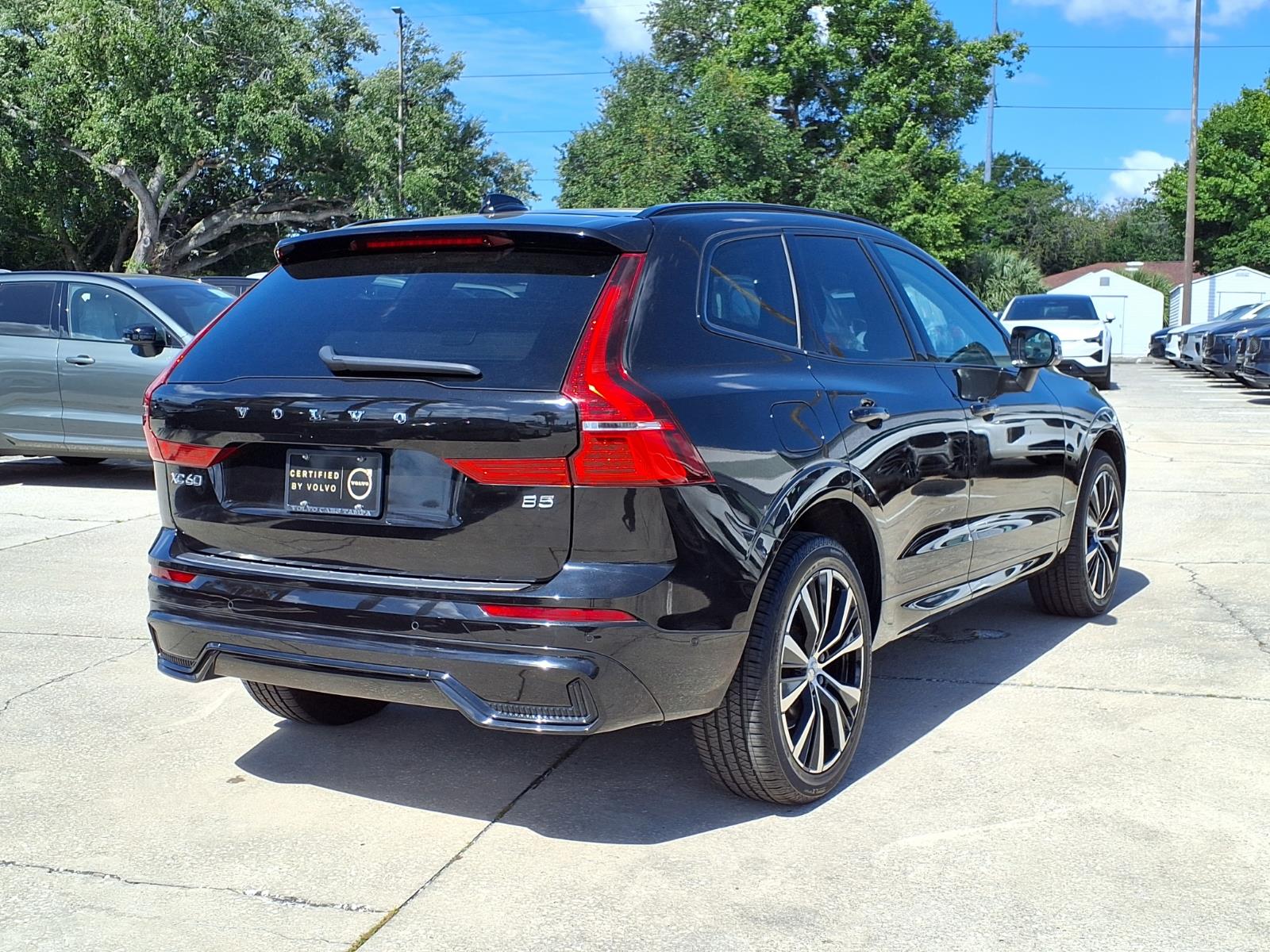 2023 Volvo XC60 Plus - Photo 7