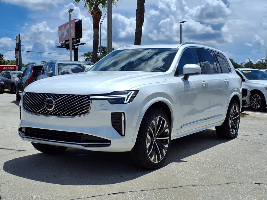 2026 Volvo XC90 photo 2