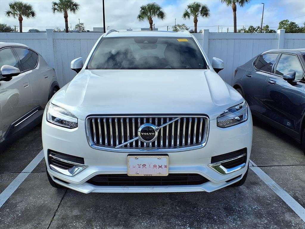 2022 Volvo XC90 Recharge T8 Inscription photo 2