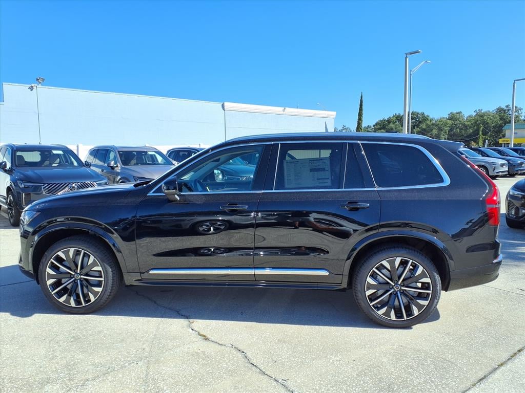 New 2026 Volvo XC90 B5 Core SUV
