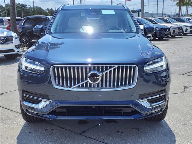 2025 Volvo XC90 Plus photo 2