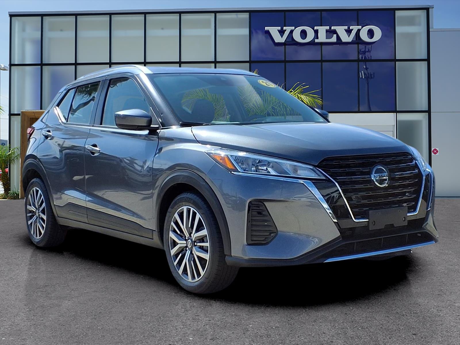 2021 Nissan Kicks SV FWD