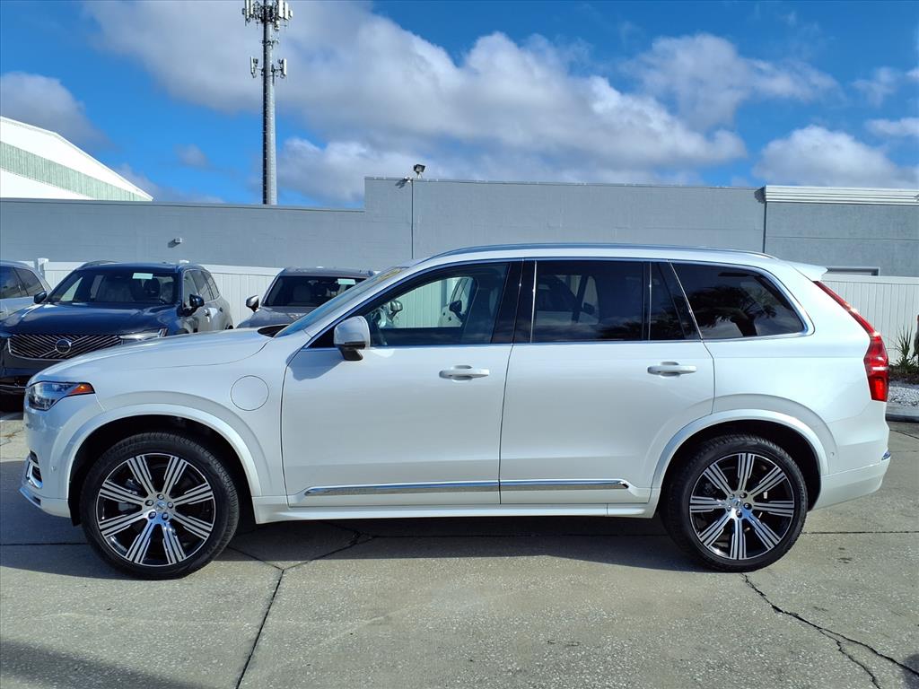 2024 Volvo XC90 Recharge T8 Plus photo 4
