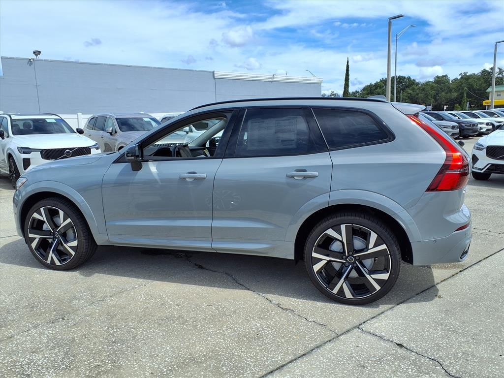 New 2026 Volvo XC60 B5 Ultra SUV