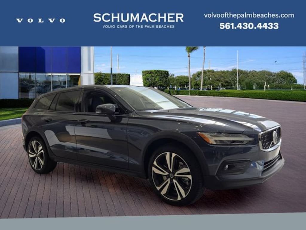 New 2026 Volvo V60 Cross Country B5 Plus Wagon