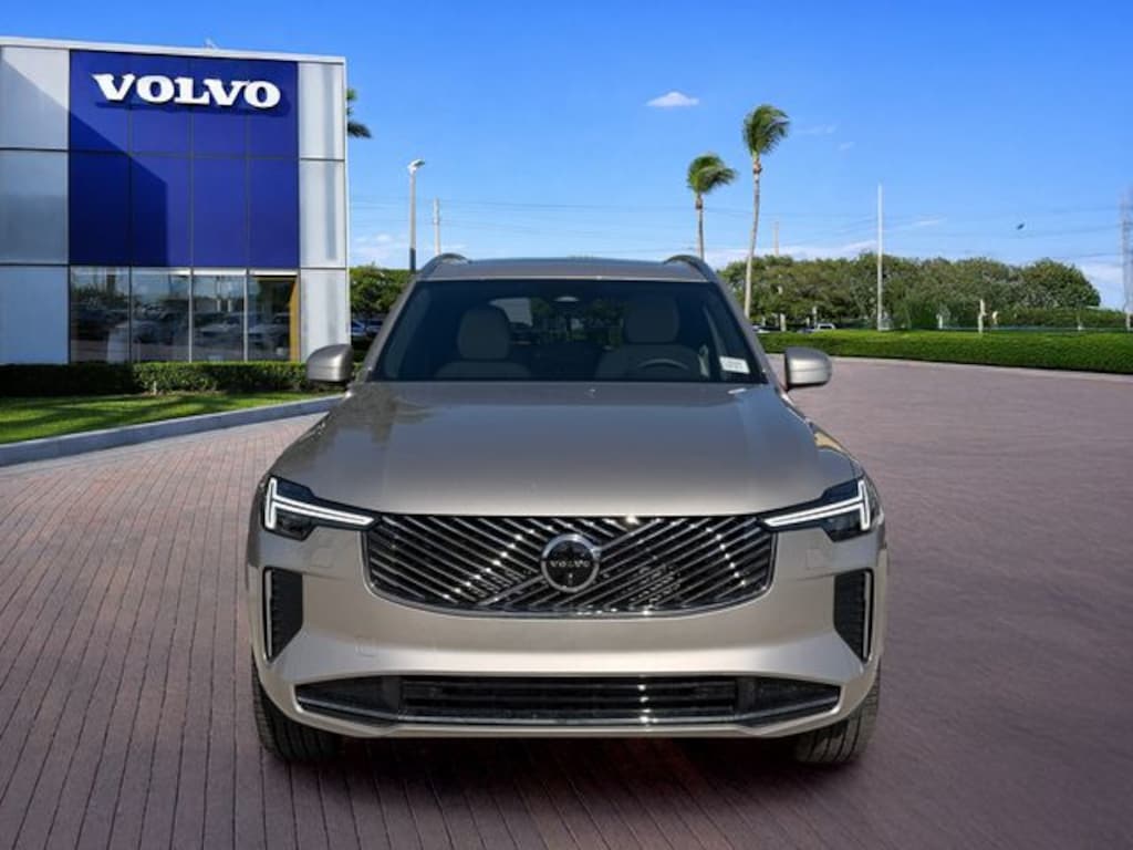 New 2026 Volvo XC90 B6 Plus 7-Seater SUV