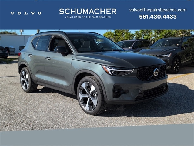 2026 Volvo XC40 Plus's photo