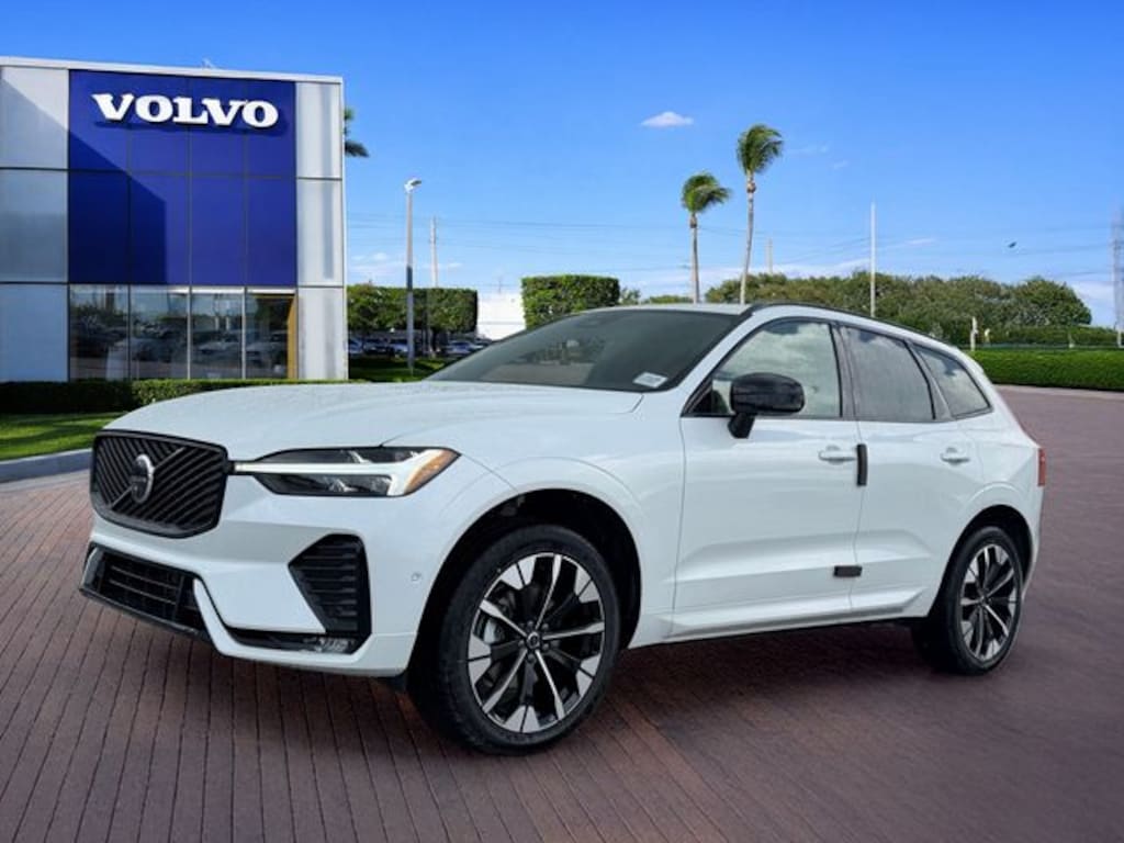 New 2026 Volvo XC60 B5 Plus SUV