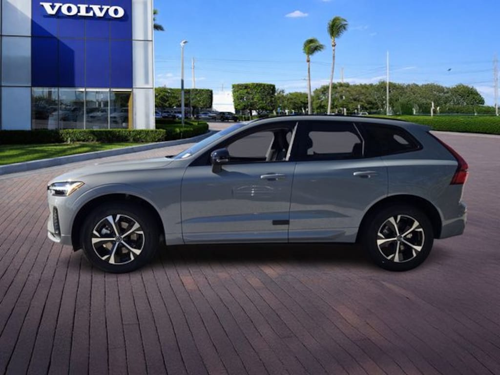 New 2026 Volvo XC60 B5 Core SUV