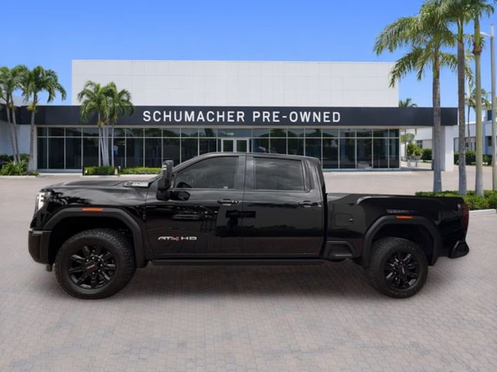 Used 2025 GMC Sierra 2500 HD AT4 Truck Crew Cab