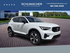 2026 Volvo XC40 B5 Plus AWD SUV