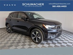 2025 Volvo XC40 B5 Core Bright Theme SUV