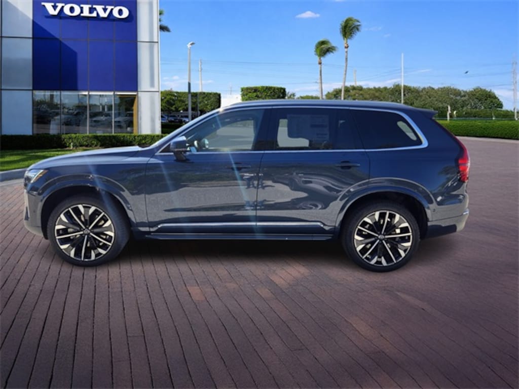 New 2026 Volvo XC90 B6 Plus 7-Seater SUV