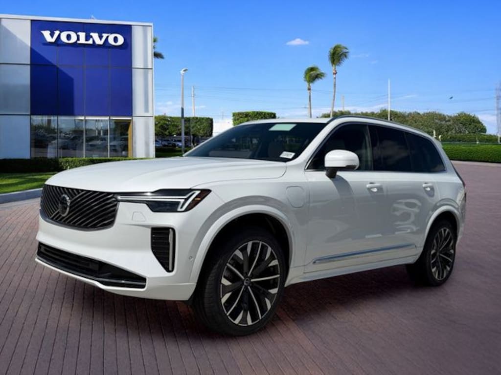 New 2026 Volvo XC90 plug-in hybrid T8 Plus 7-Seater SUV