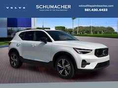 2026 Volvo XC40 B4 Core FWD SUV