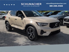2026 Volvo XC40 B4 Core FWD SUV