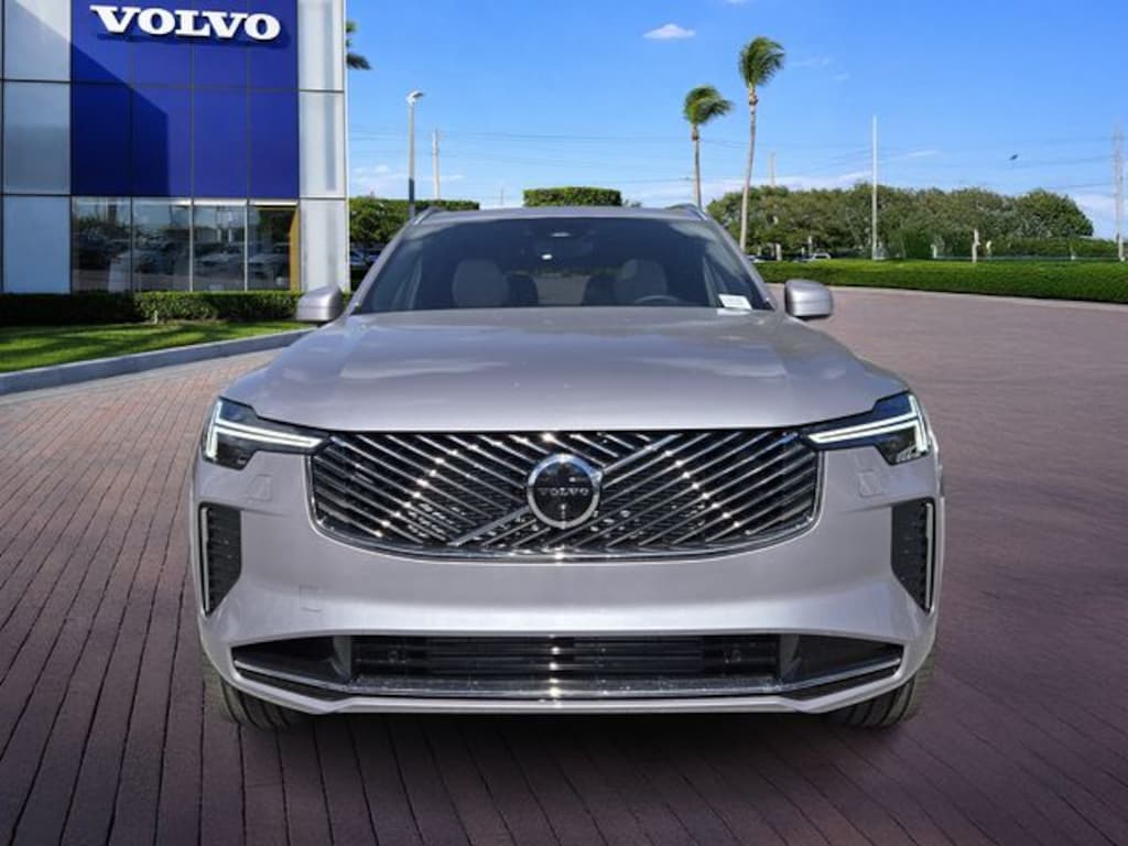 New 2026 Volvo XC90 plug-in hybrid T8 Plus 7-Seater SUV