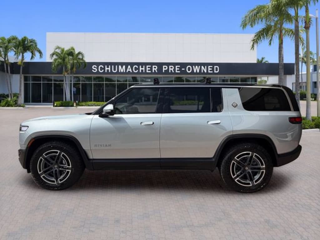Used 2025 Rivian R1S SUV
