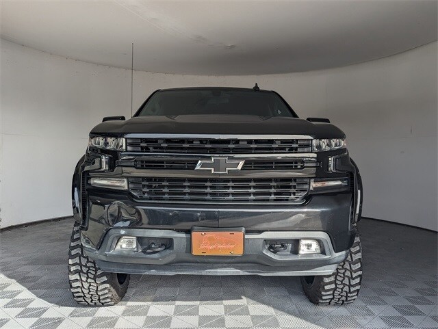 2020 Chevrolet Silverado 1500 RST photo 3