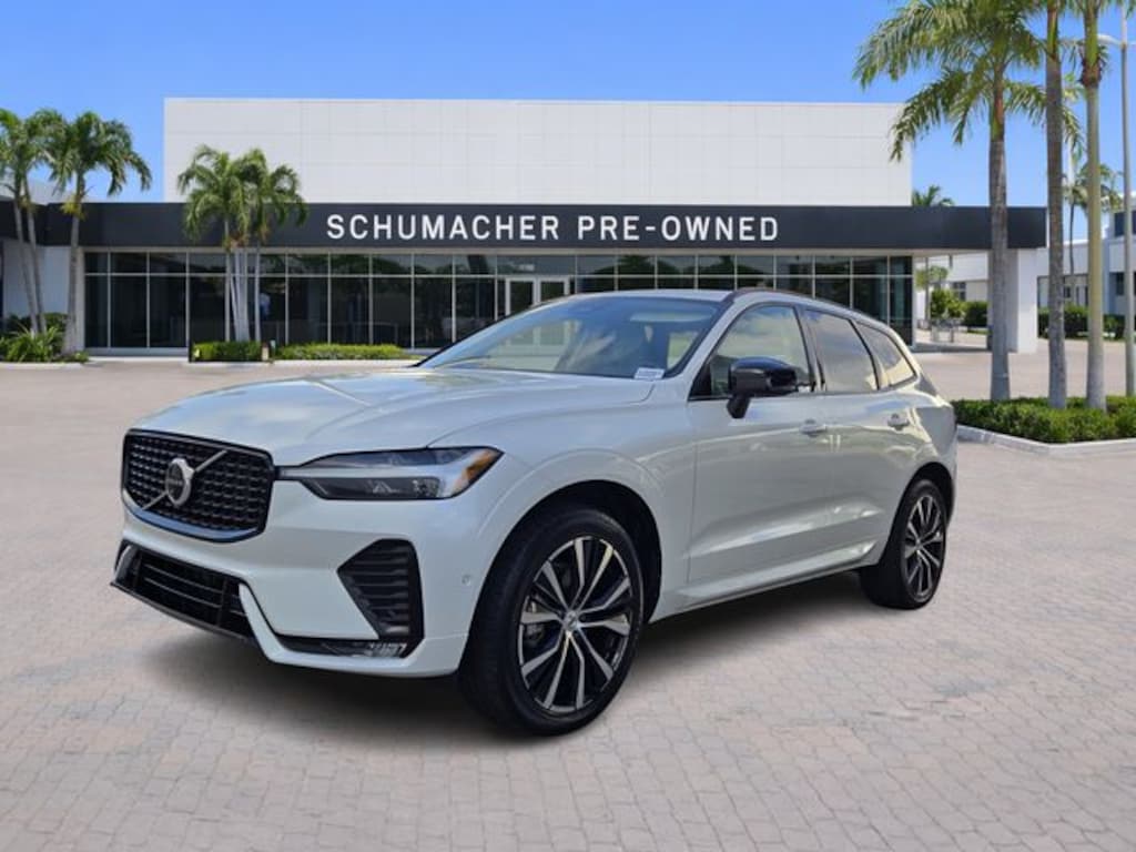 Certified 2024 Volvo XC60 B5 Plus Dark Theme SUV