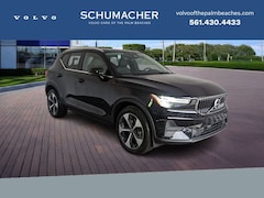 2025 Volvo XC40 B5 Core Bright Theme AWD SUV