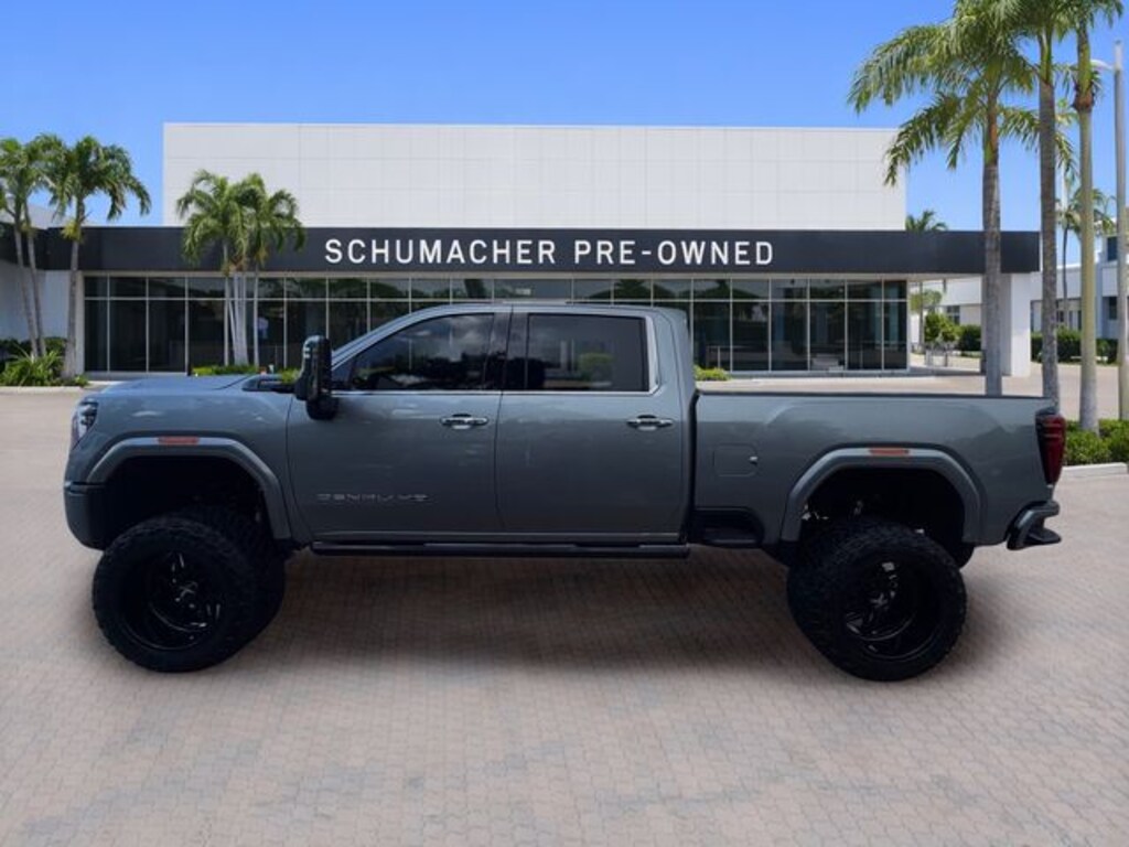 Used 2025 GMC Sierra 3500 HD Denali Ultimate Truck Crew Cab