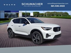 2026 Volvo XC40 B5 Core AWD SUV