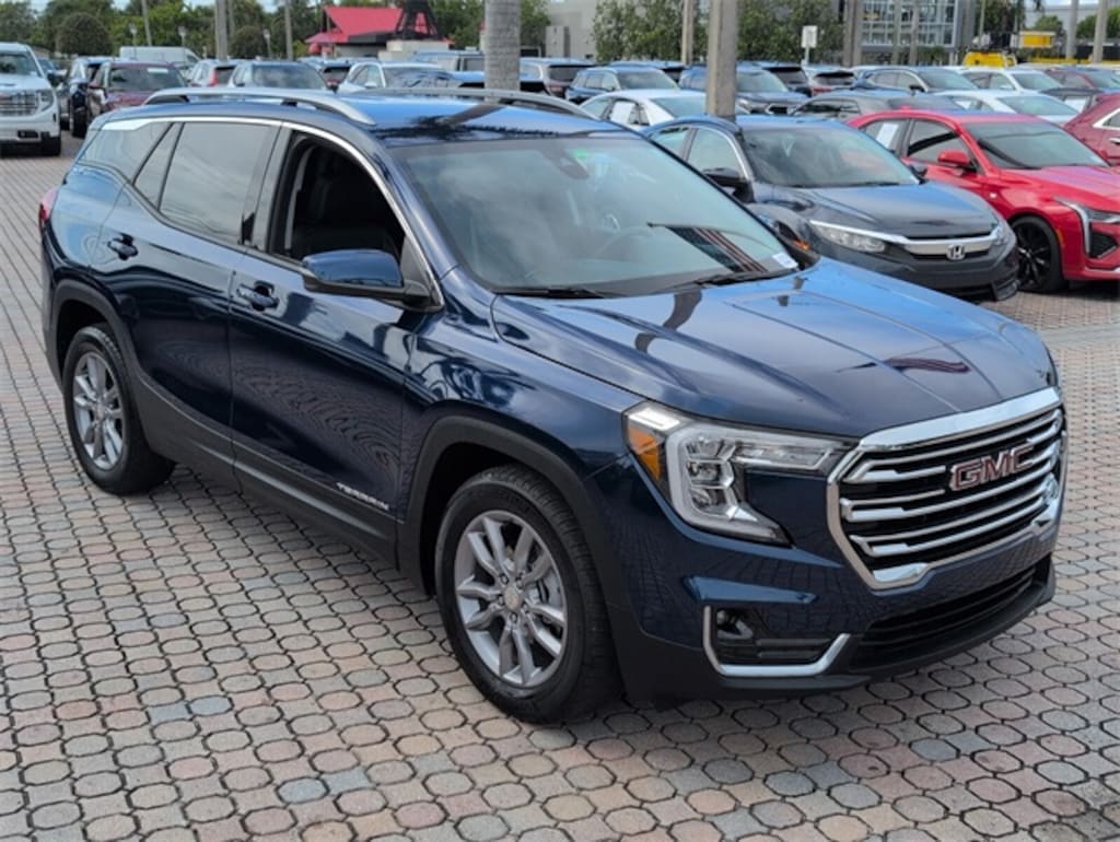 Used 2022 GMC Terrain SLT SUV